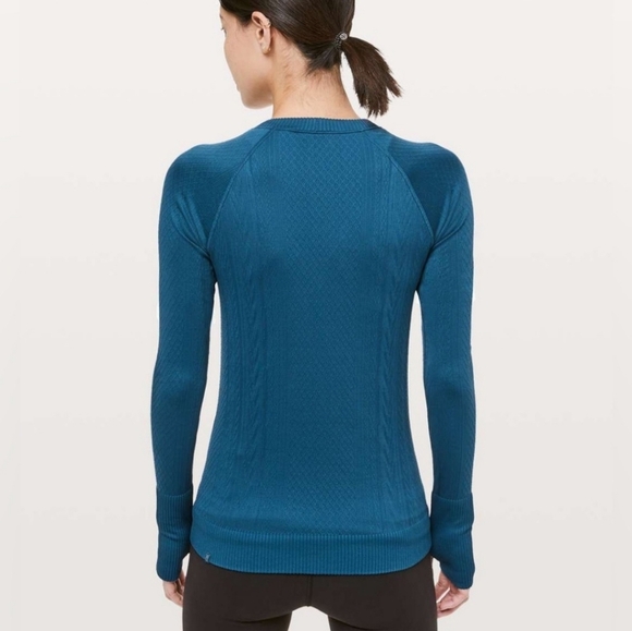 Lululemon Women's‎ Pullover Sweater Size 8 Blue Long Sleeve Cozy Crew Neck - Picture 4 of 9
